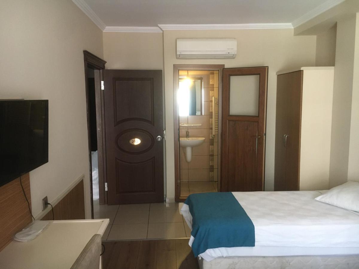 Oezguer Hotel Trabzon Buitenkant foto
